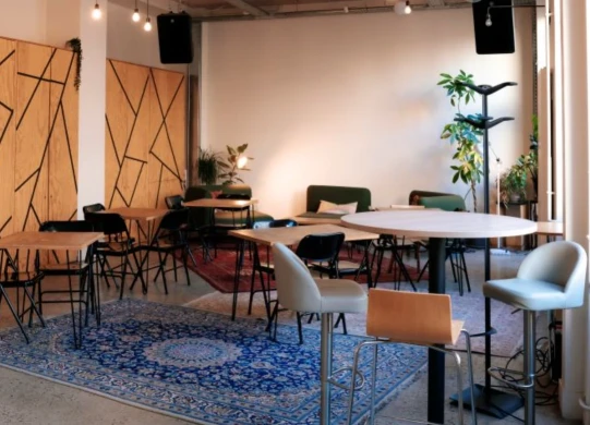 Bureau fermé  idéal pour votre activité professionnelle à Paris 18