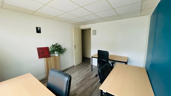 Bureau fermé  idéal pour votre activité professionnelle à Paris 18