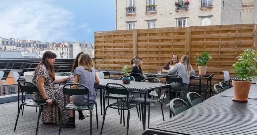 Plateau privé  idéal pour votre activité professionnelle à Paris 18e Arrondissement
