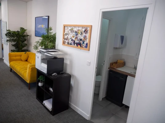 Bureau fermé  idéal pour votre activité professionnelle à Paris 2