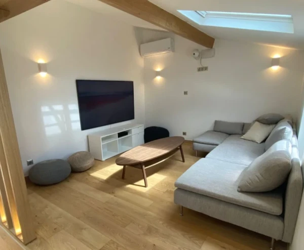 Plateau privé  idéal pour votre activité professionnelle à Paris 2