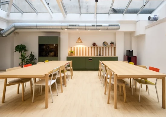 Bureau fermé  idéal pour votre activité professionnelle à Paris 2e Arrondissement