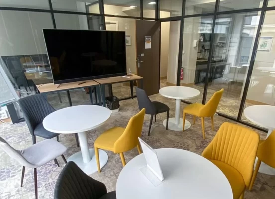 Bureau fermé  idéal pour votre activité professionnelle à Paris 3e Arrondissement