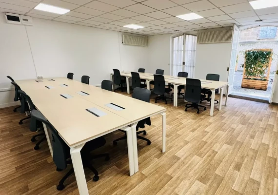 Plateau privé  idéal pour votre activité professionnelle à Paris 4e Arrondissement