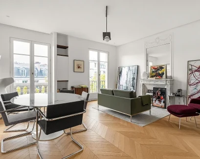 Plateau privé  idéal pour votre activité professionnelle à Paris 8