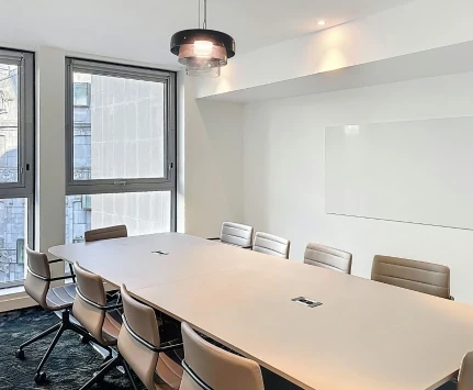 Plateau privé  idéal pour votre activité professionnelle à Paris 8