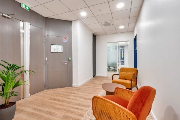 Plateau privé  idéal pour votre activité professionnelle à Paris 8e Arrondissement
