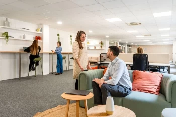 Plateau privé  idéal pour votre activité professionnelle à Paris 8e Arrondissement