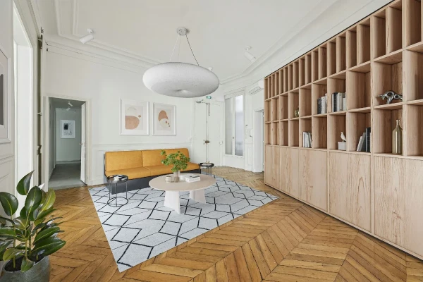 Plateau privé  idéal pour votre activité professionnelle à Paris 8e Arrondissement