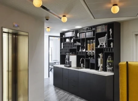 Bureau fermé  idéal pour votre activité professionnelle à Paris 8e Arrondissement