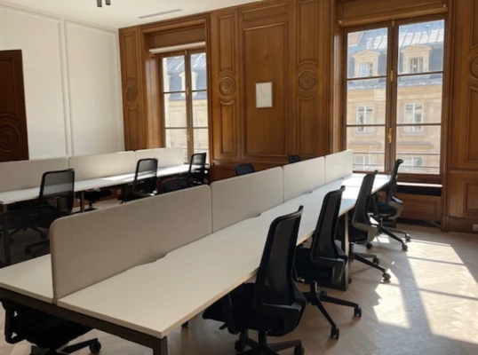 Plateau privé  idéal pour votre activité professionnelle à Paris 8e Arrondissement