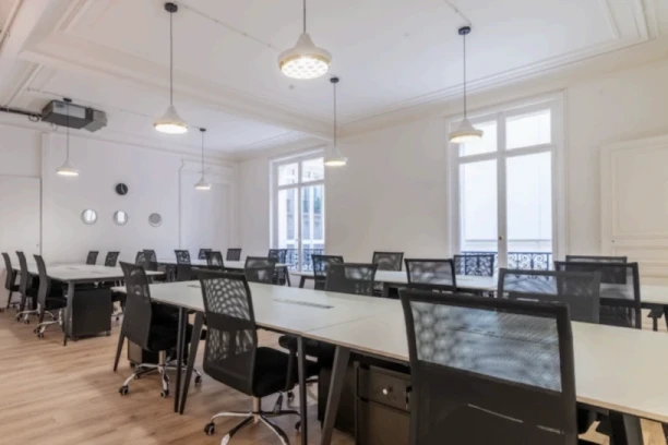 Plateau privé  idéal pour votre activité professionnelle à Paris 9