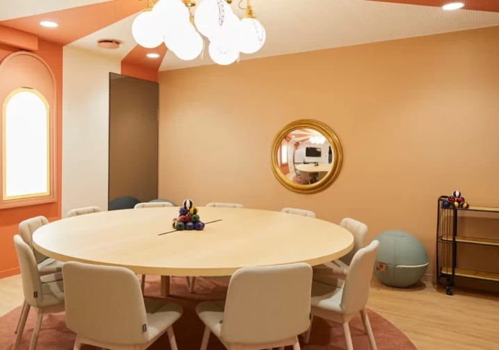 Bureau fermé  idéal pour votre activité professionnelle à Paris 9e Arrondissement