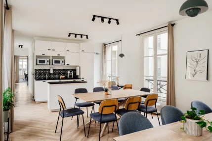 Plateau privé  idéal pour votre activité professionnelle à Paris 9e Arrondissement