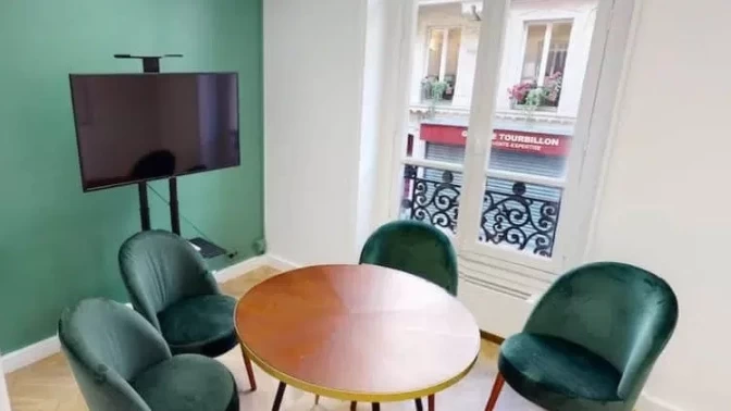 Bureau fermé  idéal pour votre activité professionnelle à Paris