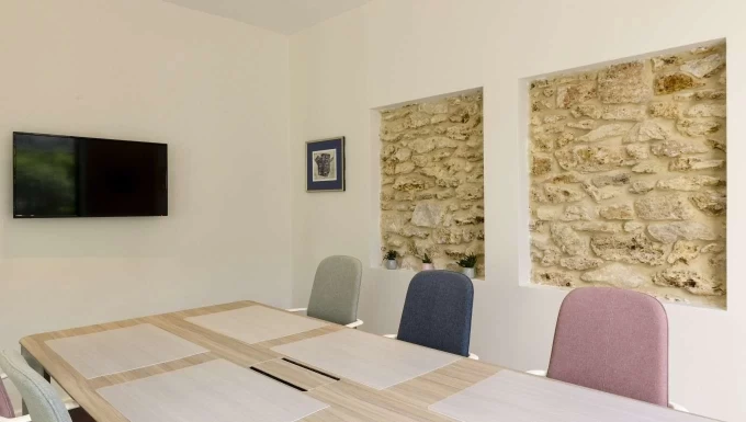 Salle de réunion  idéal pour votre activité professionnelle à Paris