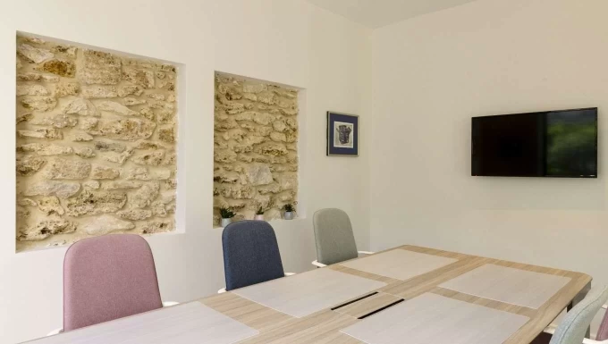 Salle de réunion  idéal pour votre activité professionnelle à Paris