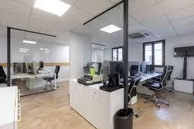 Bureau fermé  idéal pour votre activité professionnelle à Paris