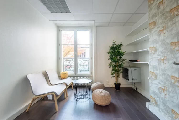 Bureau fermé  idéal pour votre activité professionnelle à Paris