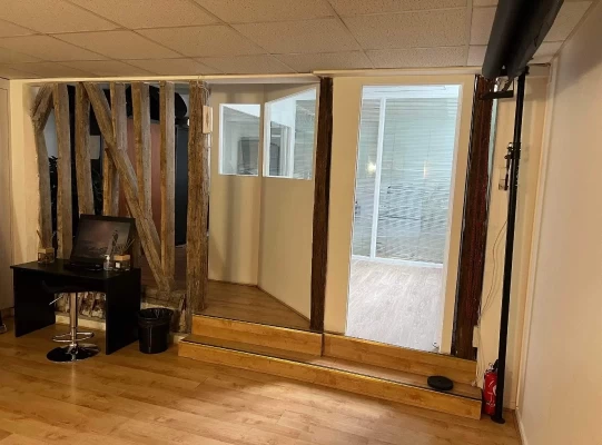 Bureau fermé  idéal pour votre activité professionnelle à Paris