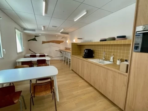 Bureau fermé  idéal pour votre activité professionnelle à Paris