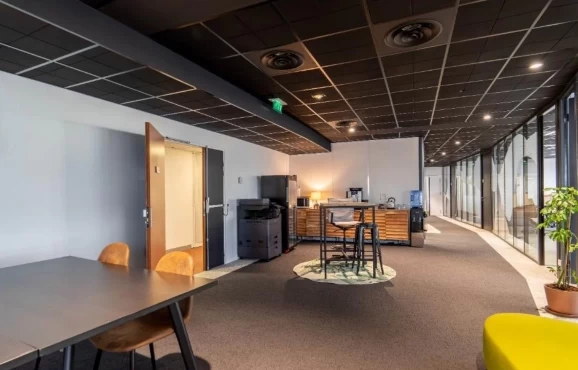 Bureau fermé  idéal pour votre activité professionnelle à Paris