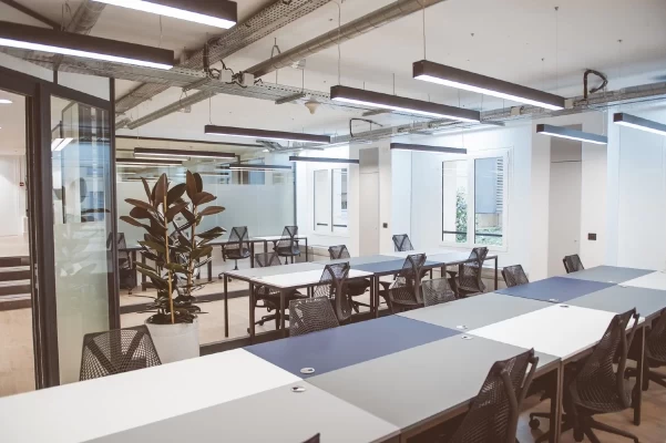 Bureau fermé  idéal pour votre activité professionnelle à Paris