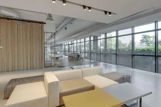 Bureau fermé  idéal pour votre activité professionnelle à Paris