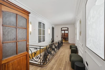 Bureau fermé  idéal pour votre activité professionnelle à Paris