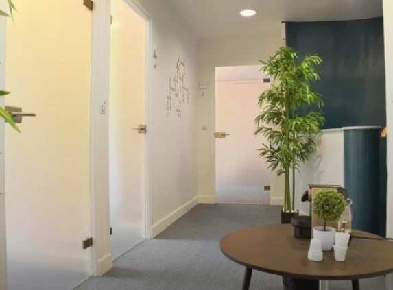 Bureau fermé  idéal pour votre activité professionnelle à Paris