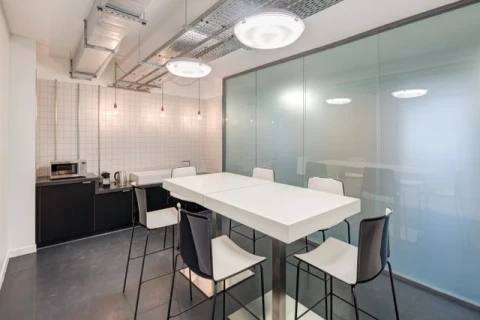Bureau fermé  idéal pour votre activité professionnelle à Paris