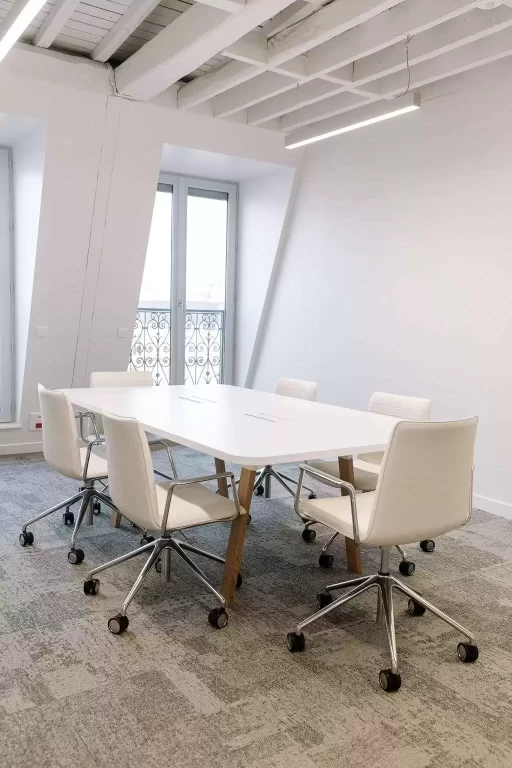 Bureau fermé  idéal pour votre activité professionnelle à Paris