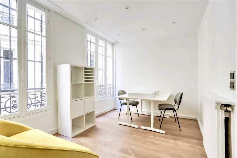 Bureau fermé  idéal pour votre activité professionnelle à Paris