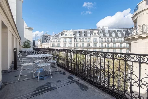 Bureau fermé  idéal pour votre activité professionnelle à Paris