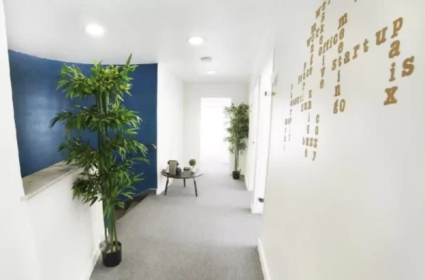 Bureau fermé  idéal pour votre activité professionnelle à Paris