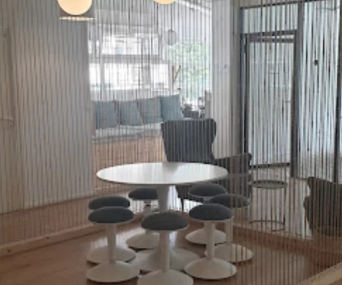 Bureau fermé  idéal pour votre activité professionnelle à Paris