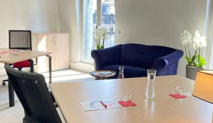 Bureau fermé  idéal pour votre activité professionnelle à Paris