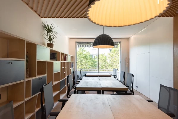 Bureau fermé  idéal pour votre activité professionnelle à Paris
