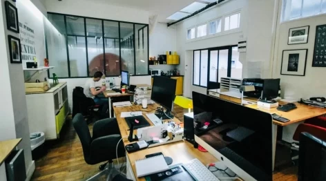 Bureau fermé  idéal pour votre activité professionnelle à Paris 18e Arrondissement