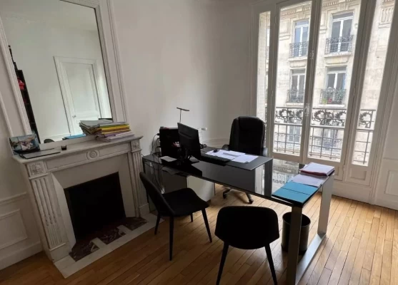 Bureau fermé  idéal pour votre activité professionnelle à Paris