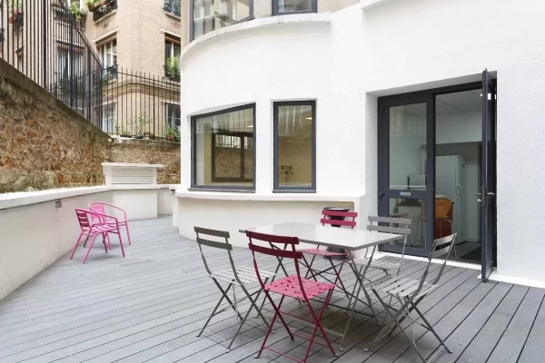 Bureau fermé  idéal pour votre activité professionnelle à Paris