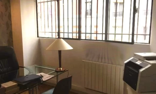 Bureau fermé  idéal pour votre activité professionnelle à Paris