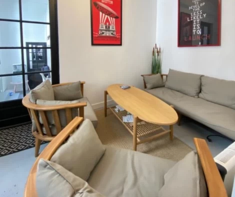 Bureau fermé  idéal pour votre activité professionnelle à Paris 10e Arrondissement