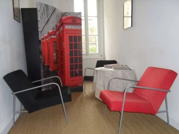 Bureau fermé  idéal pour votre activité professionnelle à Paris