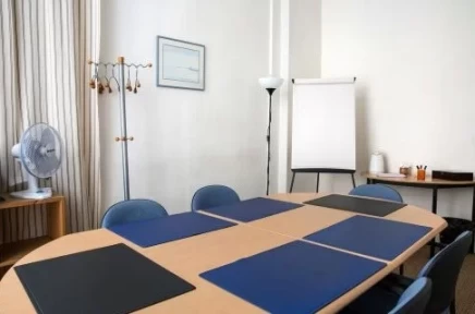 Bureau fermé  idéal pour votre activité professionnelle à Paris