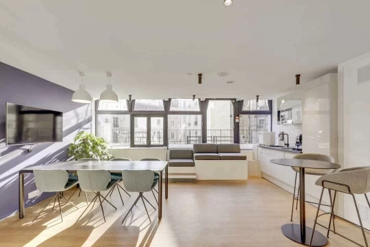 Bureau fermé  idéal pour votre activité professionnelle à Paris