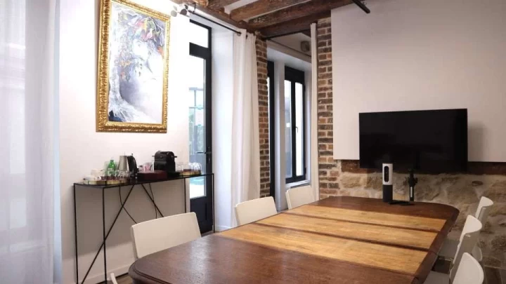 Salle de réunion  idéal pour votre activité professionnelle à Paris