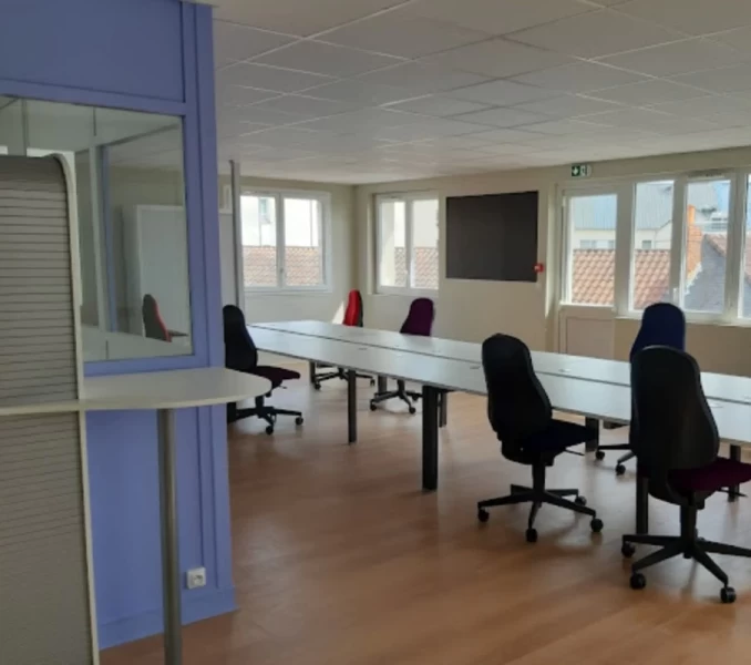Bureau fermé  idéal pour votre activité professionnelle à Périgueux