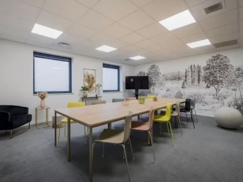 Bureau fermé  idéal pour votre activité professionnelle à Pessac