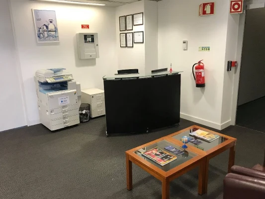Bureau fermé  idéal pour votre activité professionnelle à Pointe à Pitre